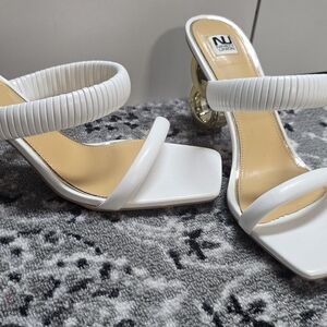 NU White Square-Toe Sculpted Heel Sandals